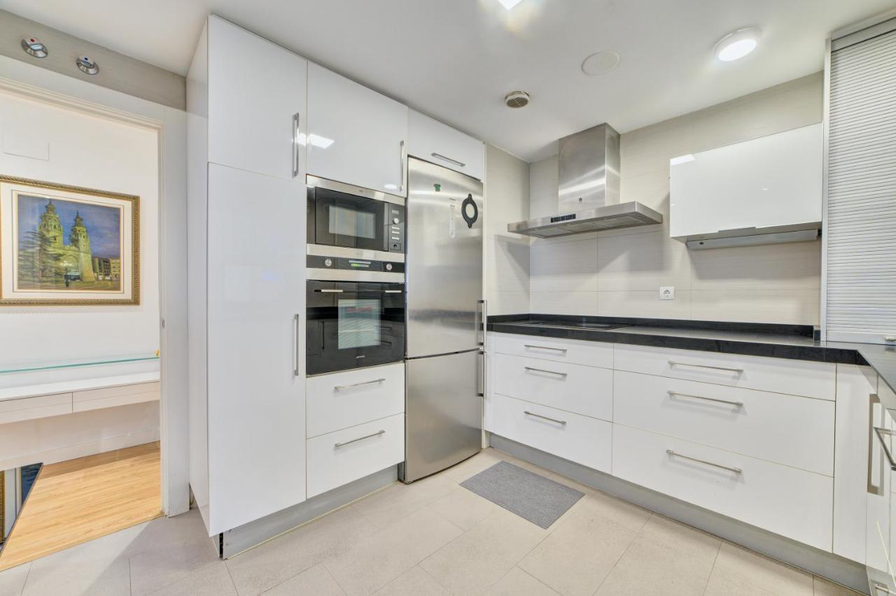 Apartamento El Lobo By Clabao Logrono Bagian luar foto