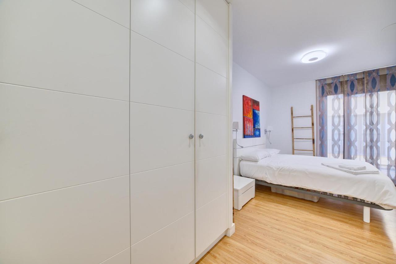 Apartamento El Lobo By Clabao Logrono Bagian luar foto