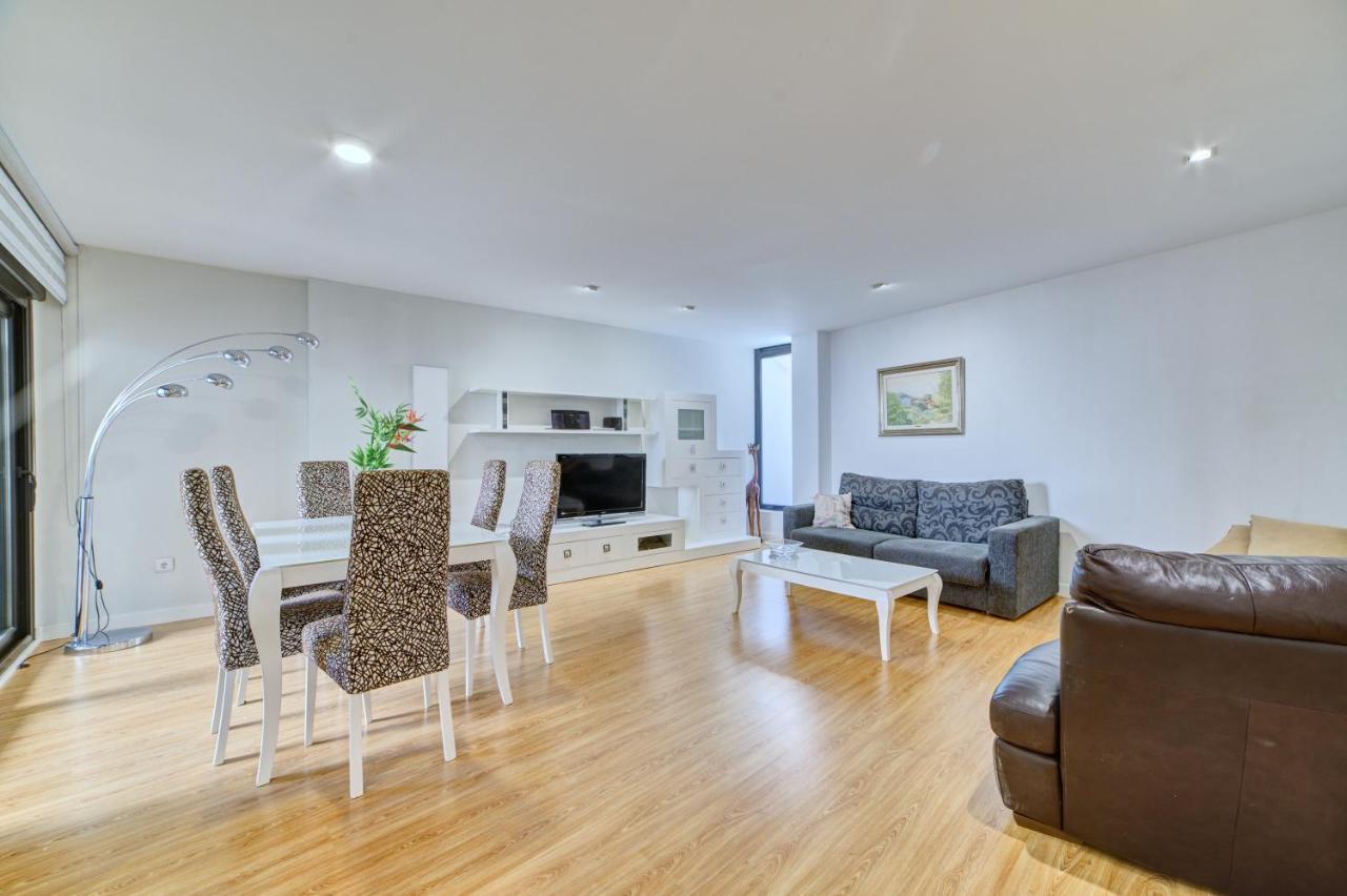 Apartamento El Lobo By Clabao Logrono Bagian luar foto