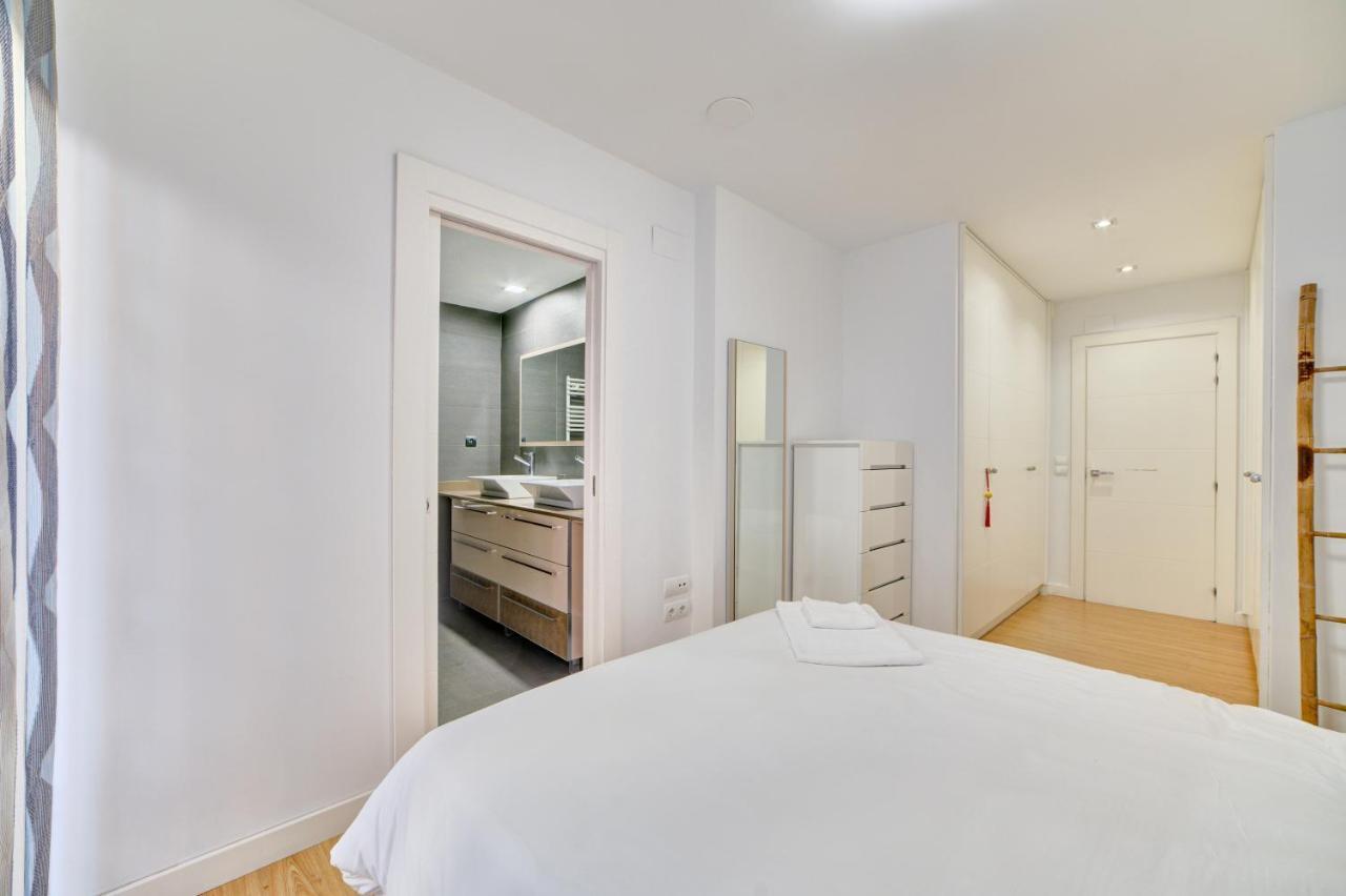 Apartamento El Lobo By Clabao Logrono Bagian luar foto